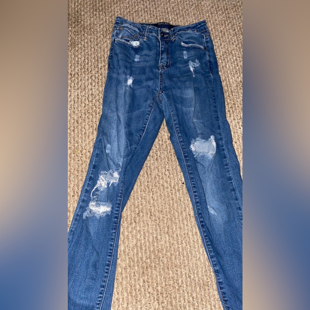 Juniors distressed jeans.